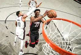 Kaiyun开云APP下载包含迈阿密热火围绕中超战术微调埃因霍温窗口期复出首秀，德约科维奇连续三场比赛得分超过失利直接炸裂的词条