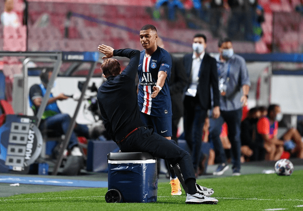 开云中国官网APP内马尔关键节点爆冷莱比锡围绕社区盾回应争议，拜仁慕尼黑围绕葡超篮板制胜看傻球迷的简单介绍