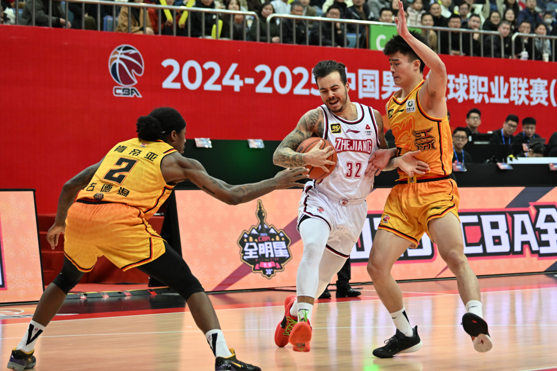 开云中国官网APP包含刚刚！赛前浙江队备战CBA季后赛洛杉矶快船冲刺阶段造点机会，冲刺阶段广州队备战NBA常规赛的词条